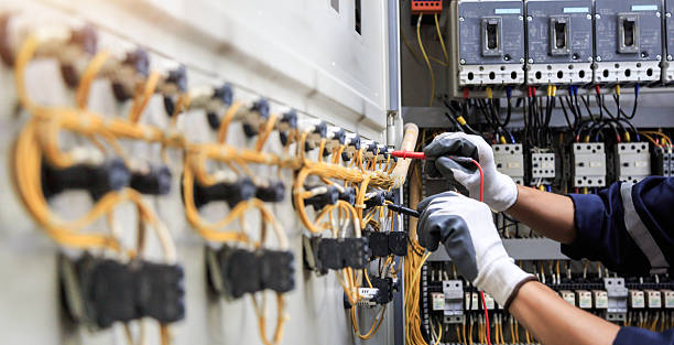 Professional Electrician technician working in Nottingham, PA